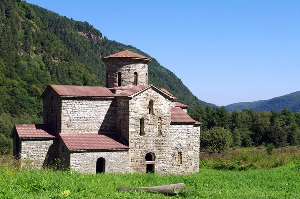 Asentamiento "Magas". Middle Temple Alans. Karachay-Cherkess Republic, Zelenchugsky área Arkhyz.Norte del Cáucaso. Federación Rusa —  Fotos de Stock