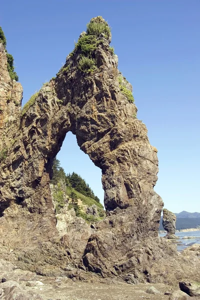 Arch Rock, Isla Sakhalin — Foto de Stock