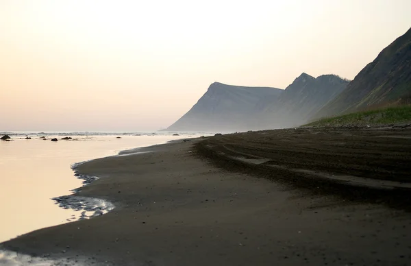 Evening on sandy seaside — Stock Photo, Image