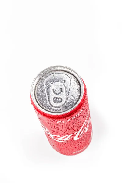 Minsk Belarus October 2020 Studio Lighting Red Metal Can Coca — Stock Photo, Image