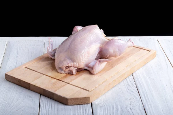 Iluminación Estudio Pollo Pollo Sobre Fondo Madera Estilo Retro Primer — Foto de Stock