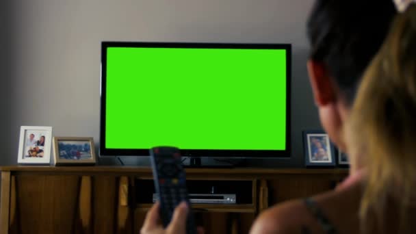 Woman Watching Set Green Screen You Can Replace Green Screen — Stock Video