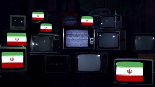 Ιρανικές Σημαίες Και Ρετρό Τηλεοράσεις — Αρχείο Βίντεο