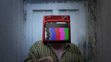 Amerikan Bayrağı 'ndan TV Başlıklı Adam. Yakınlaştır. 
