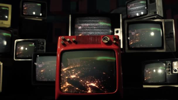 Światła Miejskie Nocy Kosmosu Jak Widać Wielu Telewizorach Retro Elementy — Wideo stockowe
