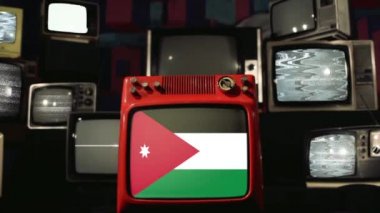 Ürdün Bayrakları ve Retro TV 'leri.