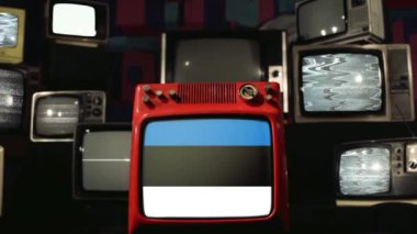 Estonya bayrakları ve Eski Retro TV 'ler.  