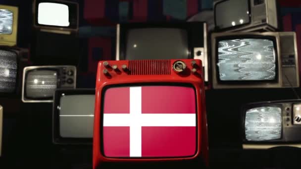 デンマークとレトロテレビの旗 — ストック動画
