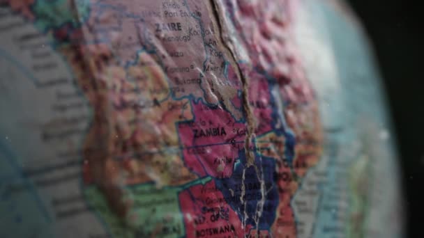 全球地图上的赞比亚地图 靠近点放大放大 — 图库视频影像