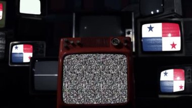 Retro TV 'lerde İngiliz bayrakları ve Coronavirüs. 