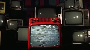 Dünya UUİ 'den Terminatör' e yaklaşırken Retro TV Stack Installation 'da. Yakınlaştır. NASA tarafından desteklenen bu videonun elementleri.  