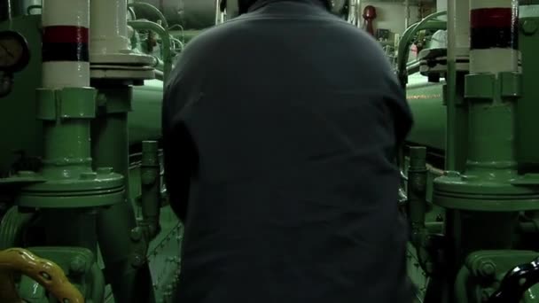 Marine Engineer Working Engine Room Old Tugboat — Stock video