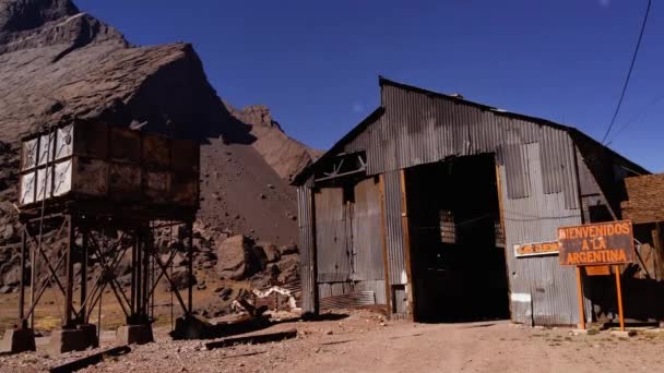 Estação Ferroviária Velha Abandonada Nos Andes Las Cuevas Província Mendoza — Vídeo de Stock
