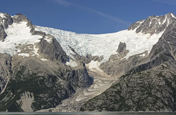 Glaciar Alpino Hacia el Océano —  Fotos de Stock