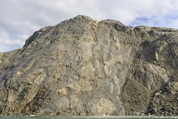 Kahles Gestein nach einem Gletscher-Rückzug — Stockfoto