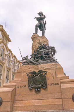 Antonio Jose de Sucre heykeli