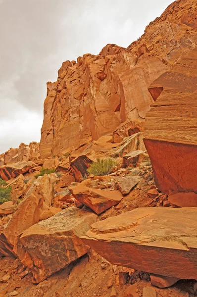 隠された渓谷の赤い岩 — ストック写真