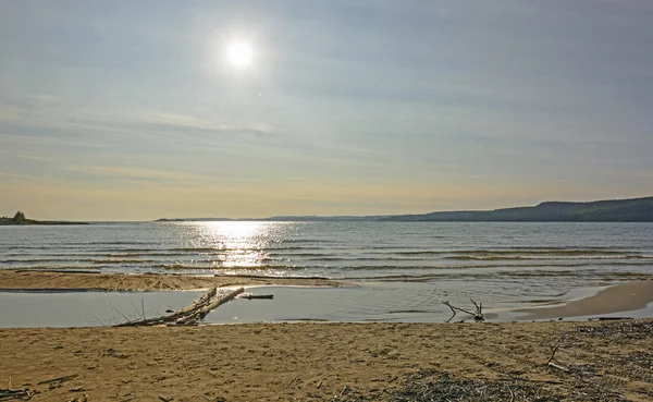 Słońce nad Puszczy plaży — Zdjęcie stockowe