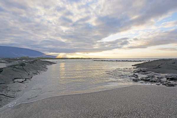 Sunset on a Remote Island — Stock Photo, Image