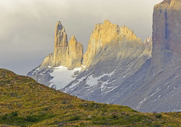 Rocky Spires in Evening Light — Stock Photo, Image