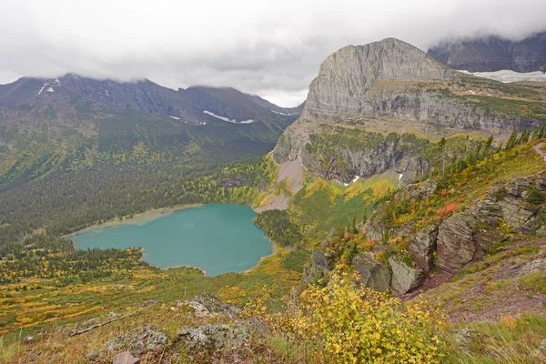 Looking Down at an Alpine Lake in the Fall — стокове фото