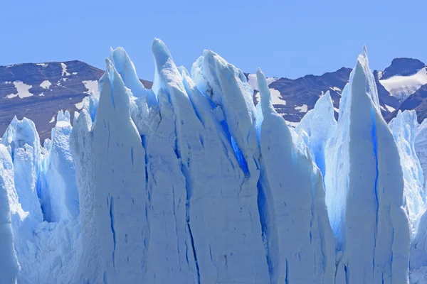 氷河の氷をねじ曲げ — ストック写真