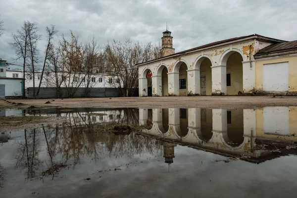 Купівля Аркади Ростові Після Дощу — стокове фото