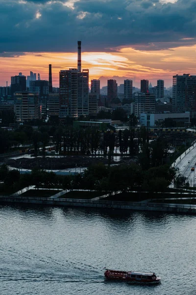 Utsikt Över Silhuetten Moskva City Business Center Från Nagatinskaja Vallen — Stockfoto