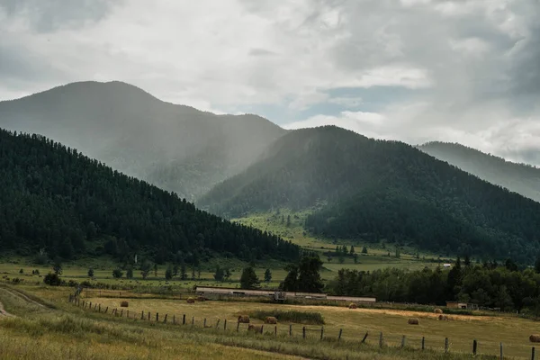 Una Hermosa Vista Las Montañas Desde Chuisky Trakt República Altai —  Fotos de Stock