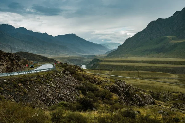 Confluenza Dei Fiumi Chuya Katun Nelle Montagne Dell Altai — Foto Stock