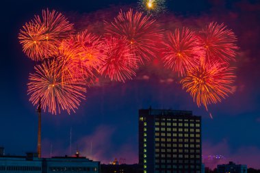 Moskova üzerinde havai fişek. Rusya