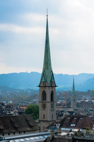 Zurich center. Image of ancient European city, view from the top. Beautiful house and chapel. — Stock Photo, Image