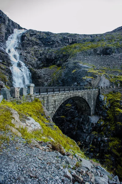 Trollstigen - гірській дорозі в Норвегії — стокове фото