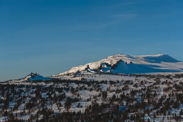 Ośrodek narciarski sheregesh, tashtagol district, regionie Kemerowo, Rosja — Zdjęcie stockowe