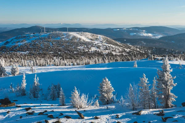 Ski resort sheregesh, tashtagol district, régió kemerovo, Oroszország — Stock Fotó