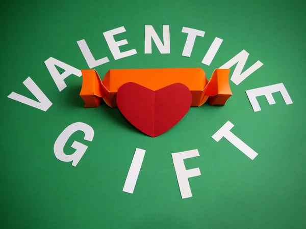 Valentijn Geschenkdoos Groene Achtergrond — Stockfoto