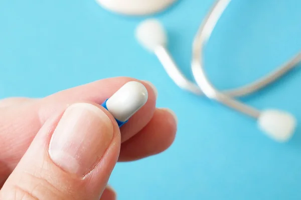 Pill Hand Stethoscope Pulse Oximeter Finger Tip Simultaneous Monitoring Blood — Stock Photo, Image