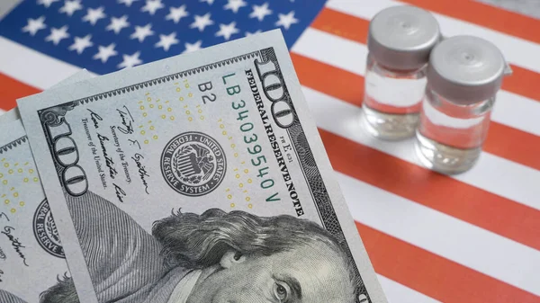 Amerikanische Flagge Spritzen Mit Coronavirus Impfstoff Und Geld Geld Für — Stockfoto