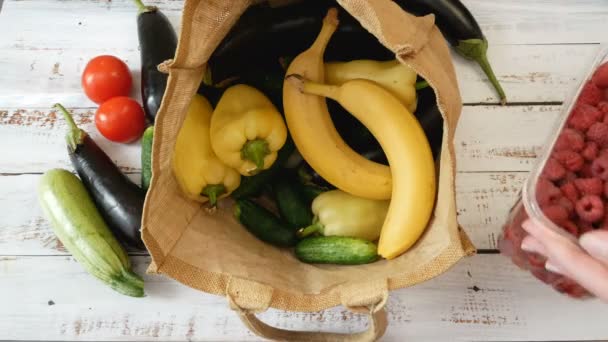 Legumes Orgânicos Frutas Saco Algodão Mercado Line Entrega Supermercado Verde — Vídeo de Stock