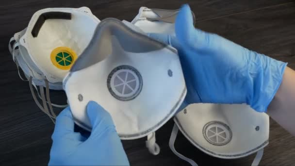 Χέρι Ιατρικά Γάντια Συσκευασίας Πολλές Διαφορετικές Αναπνευστήρες Υψηλό Επίπεδο Προστασίας — Αρχείο Βίντεο