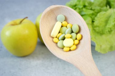 sağlıklı gıda (sebze, meyve) hap kavramına karşı