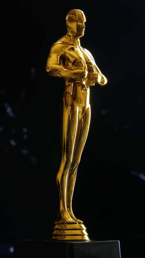 Hollywoods Golden Oscar Academy Staty Framgång Och Seger Koncept — Stockvideo