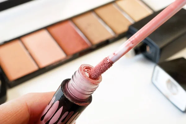 Uppsättning Kosmetiska Makeup Produkter Nagellack Mascara Läppstift Ögonskuggor Borste Puder — Stockfoto