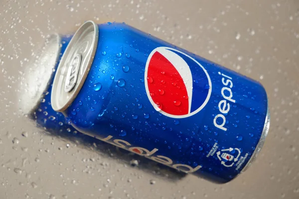 Pepsi Can Carbonated Soft Drink Produced Manufactured Pepsico Top View — Stock Photo, Image