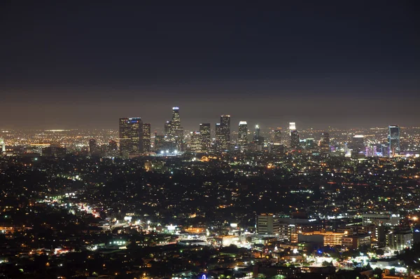 Nattutsikt över centrala Los Angeles — Stockfoto