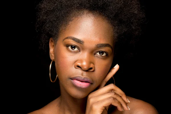 Young African American Girl with bare shoulders — Stock Photo, Image