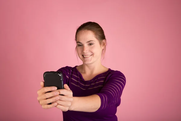 Mulher a tomar selfie — Fotografia de Stock