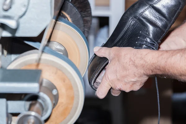 kunduracı ayakkabı tamir