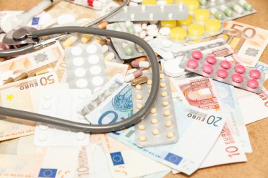 Sağlık ilaç ve para