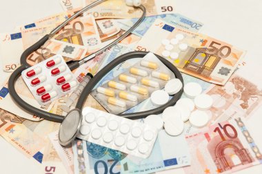 Sağlık ilaç ve para